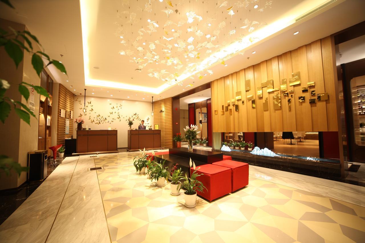 锦江都城酒店上海虹桥国展中心店 外观 照片